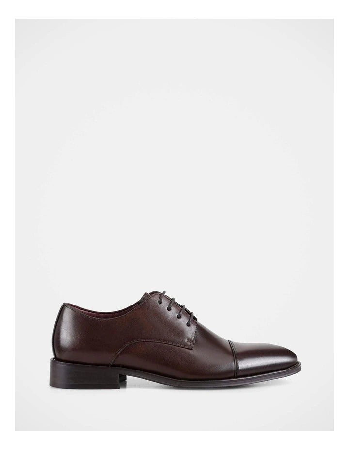 Julius Marlow Bay Dress Shoe in Mocha