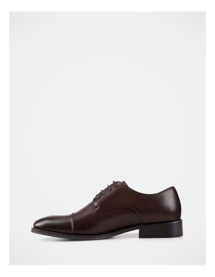 Julius Marlow Bay Dress Shoe in Mocha