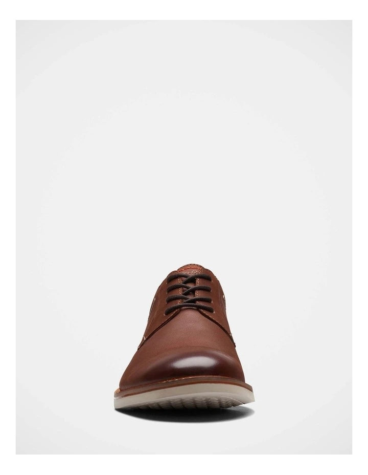 Clarks Atticus Ltlace Dress Shoe in Dark Brown