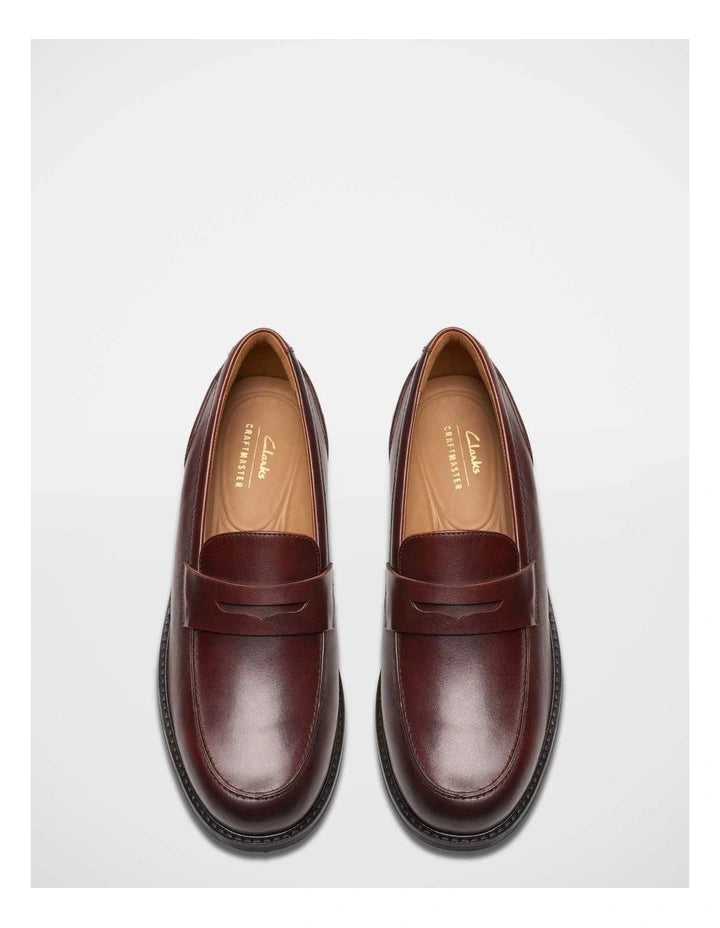 Clarks Craftarlo Lo Shoes in Tan