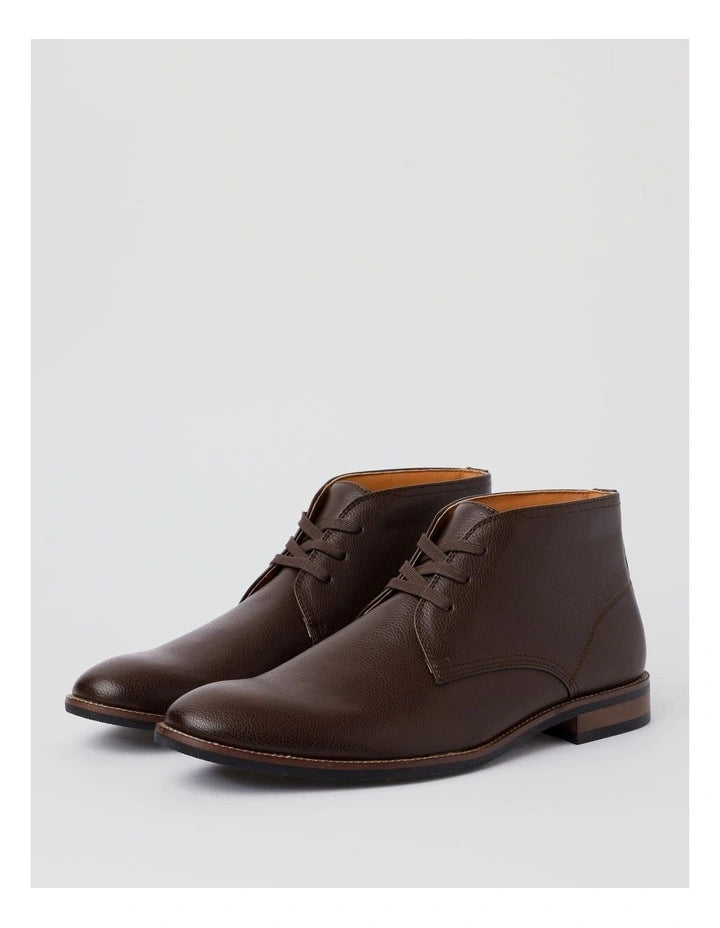 Blaq Carpi Chukka Boot in Brown