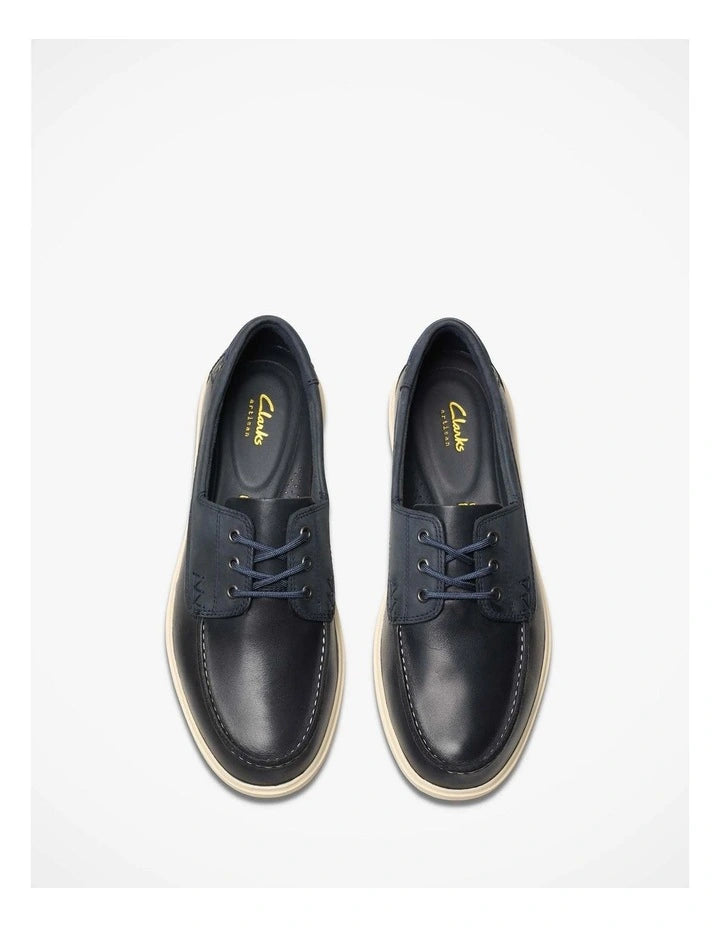 Clarks Bratton Boat Shoes in Navy