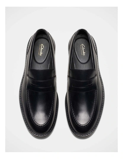 Clarks Aldwin Step Shoes in Black