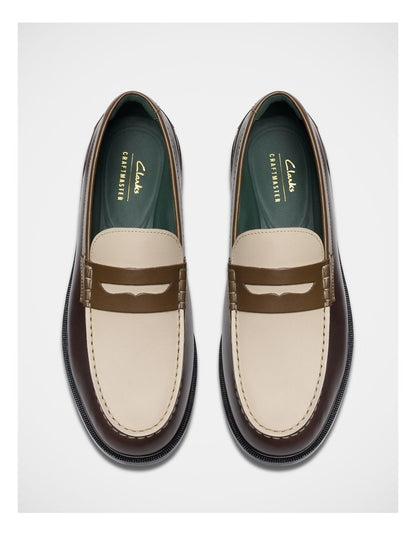Clarks Craftjames Lo Shoes in Brown