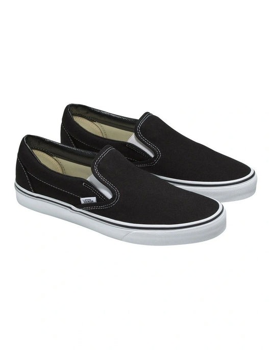 Vans Classic Slip-On Sneaker in Black