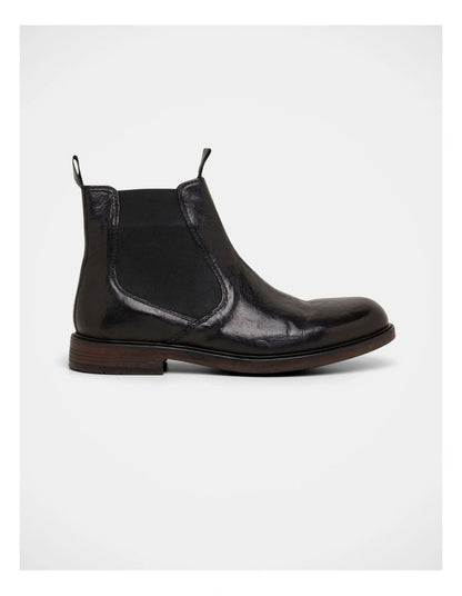 Julius Marlow Quake Boots in Black