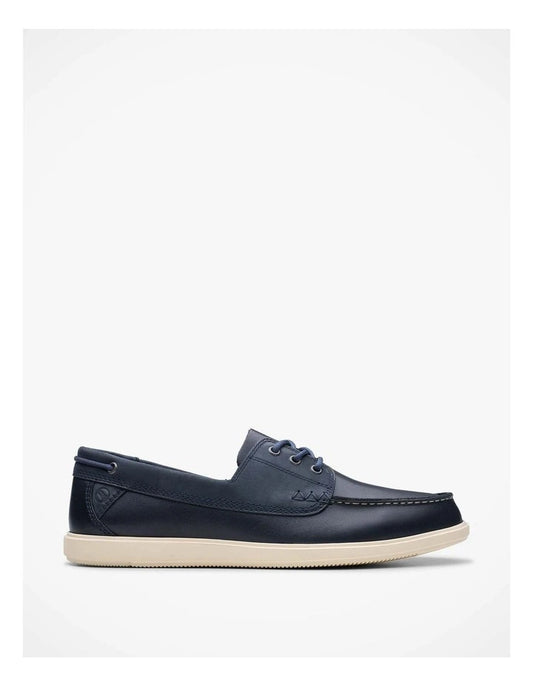 Clarks Bratton Boat Shoes in Navy